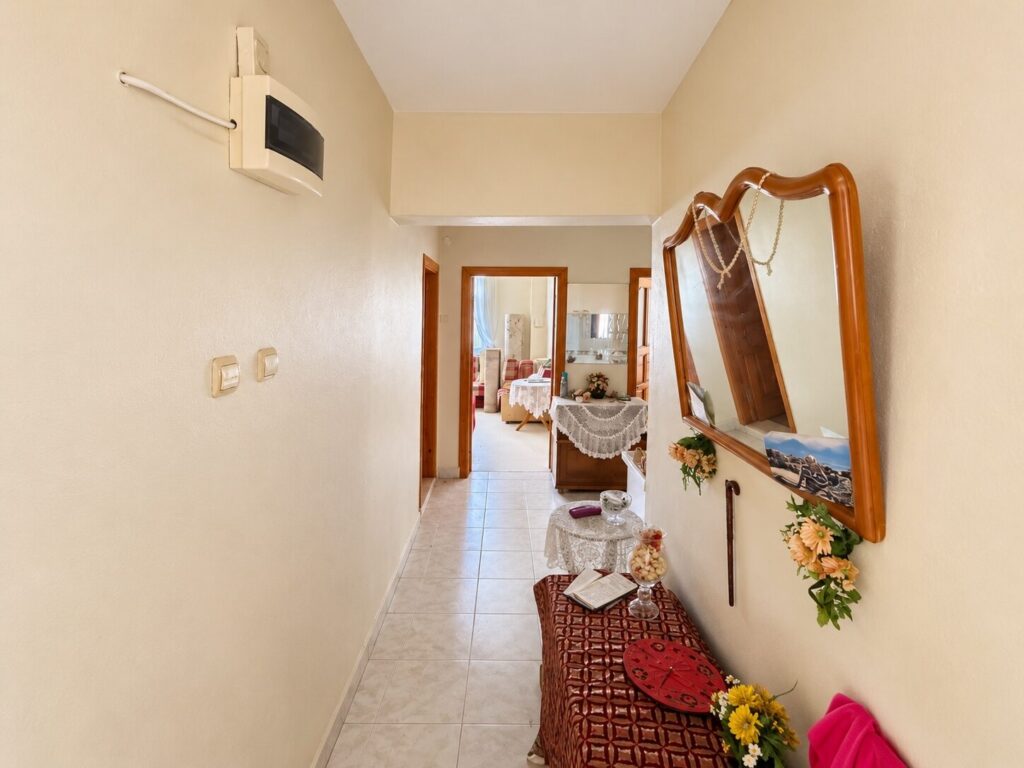BEYKENT'TEN ACIELMALIKTA 627,5M² HİSSELİ ARSA İÇİNDE 2 KATLI EV — 2. fotoğraf