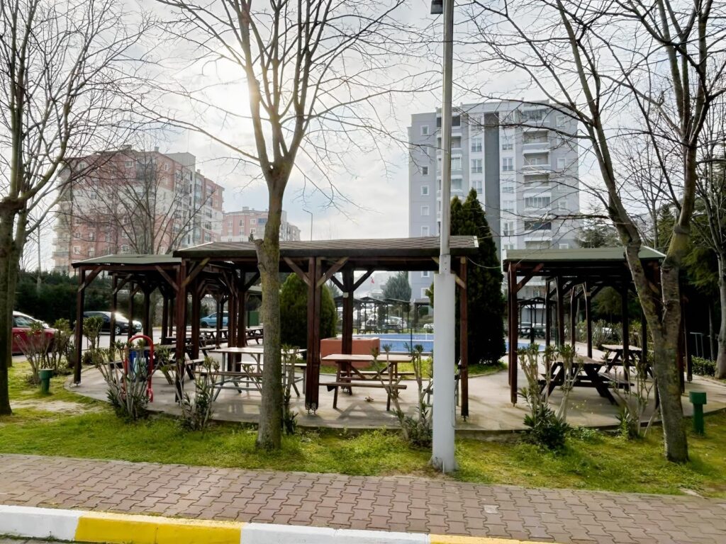 İzmit Erenler'de Kent Konut Sitesi'nde 2+1 Daire — 1. fotoğraf