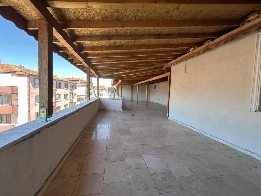 Sapanca Center’da Geniş Teraslı 3+1